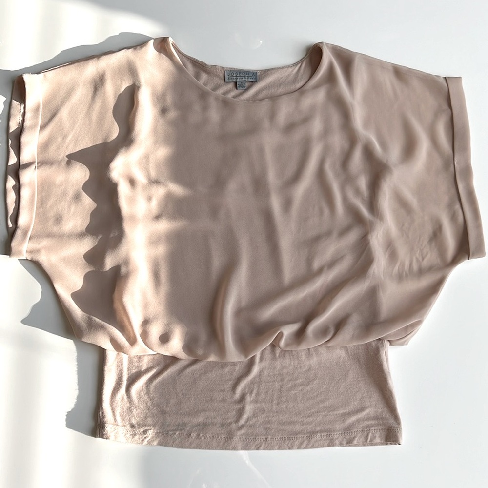 Joseph A. Qu'est-Ce Que C'est Silk? Tan/Camel colour Dolman Sleeve Blouse